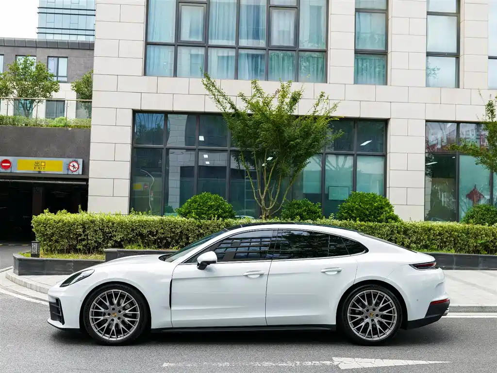 Porsche Panamera 2024 Panamera 2.9T фото 2