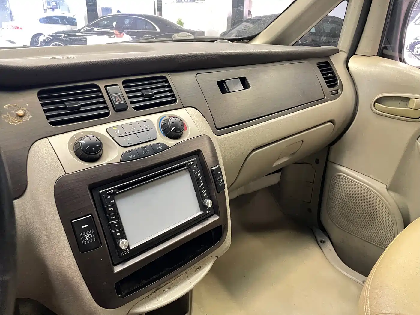 JAC Refine 2014 2012 1.9T Shuttle Diesel Comfort HFC4DB1-2C