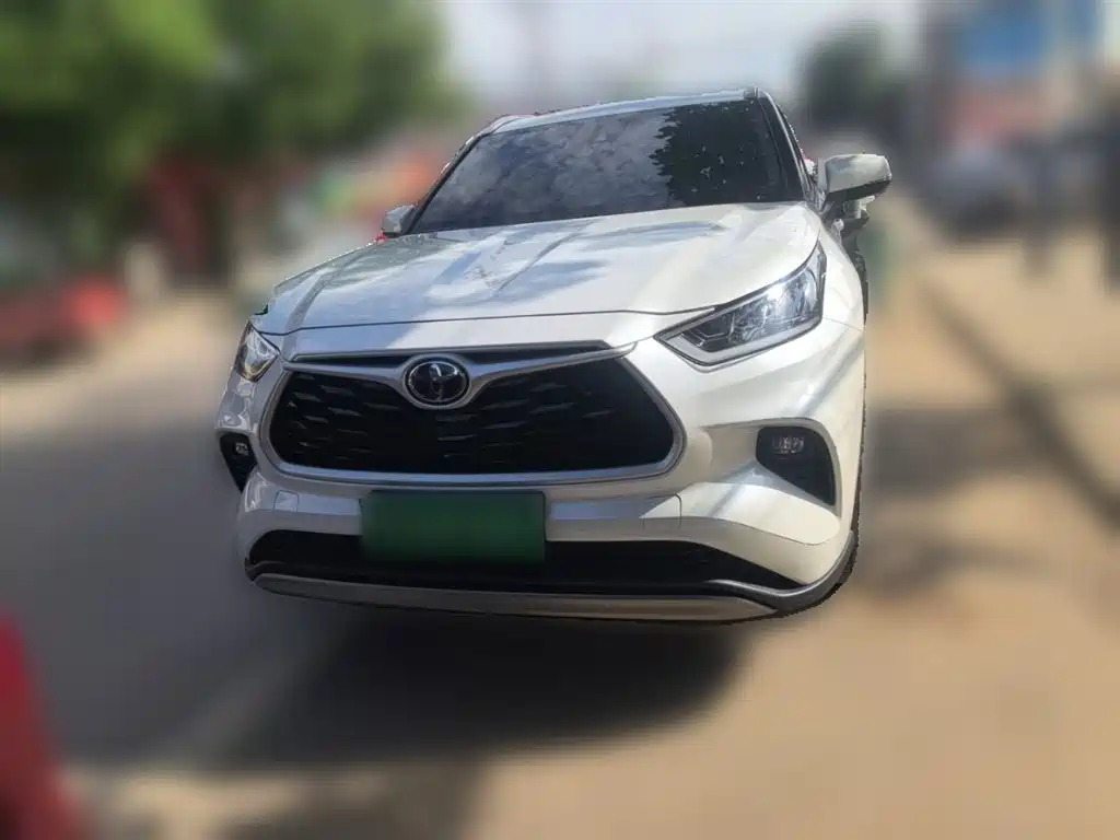 Toyota Highlander 2024 2.5L Smart Hybrid 4WD Luxury 7-seater фото 24