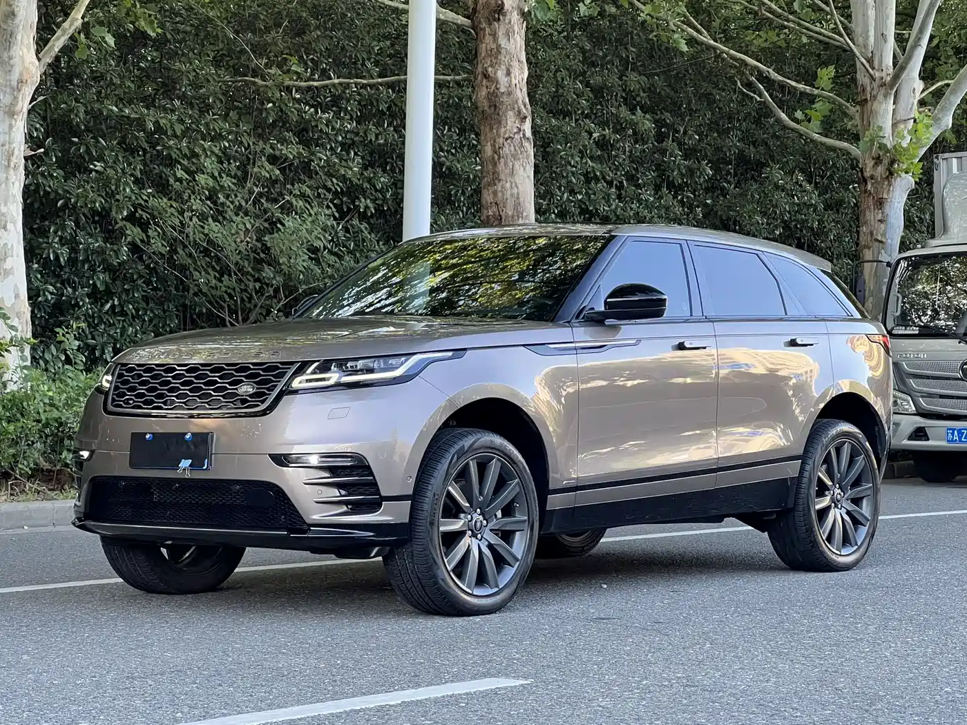 Land Rover Range Rover Velar 2018 P380 R-DYNAMIC HSE