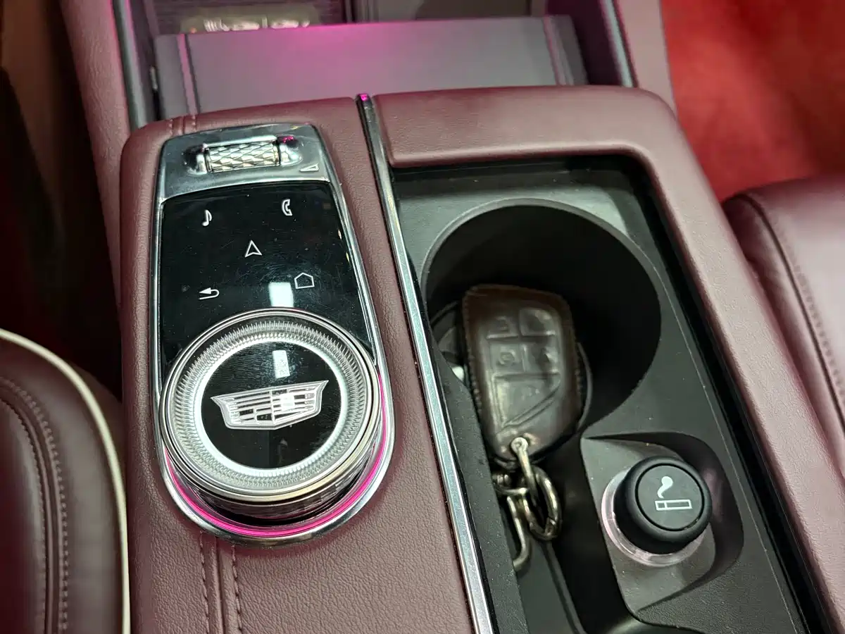 Cadillac CT6 2023 28T Premium Model фото 21