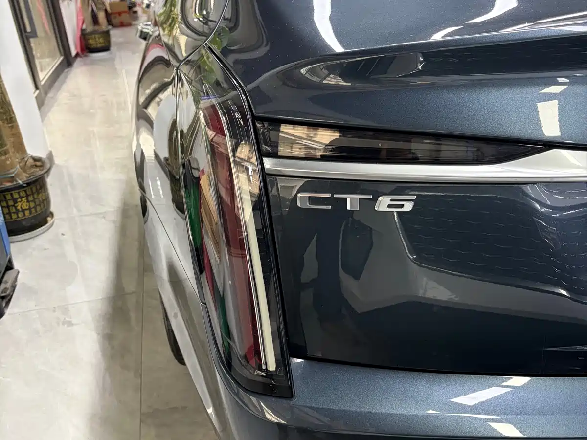 Cadillac CT6 2023 28T Premium Model фото 24