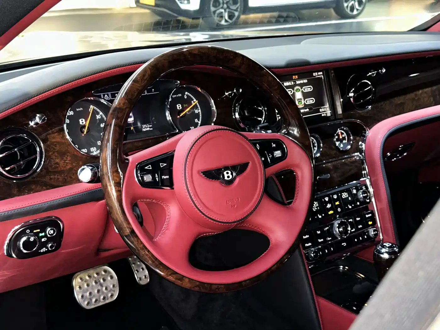 Bentley Mulsanne 2012 6.8T EIC Special Custom Edition фото 10