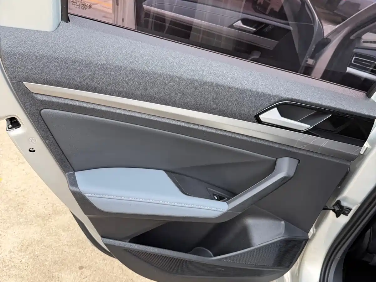 Volkswagen Lavida 2023 280TSI DSG Comfort Edition фото 17