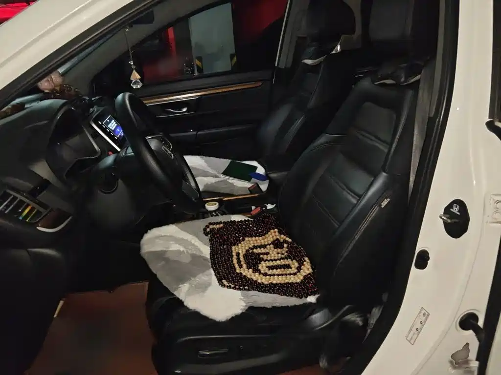 Фото 8 - Honda CR-V