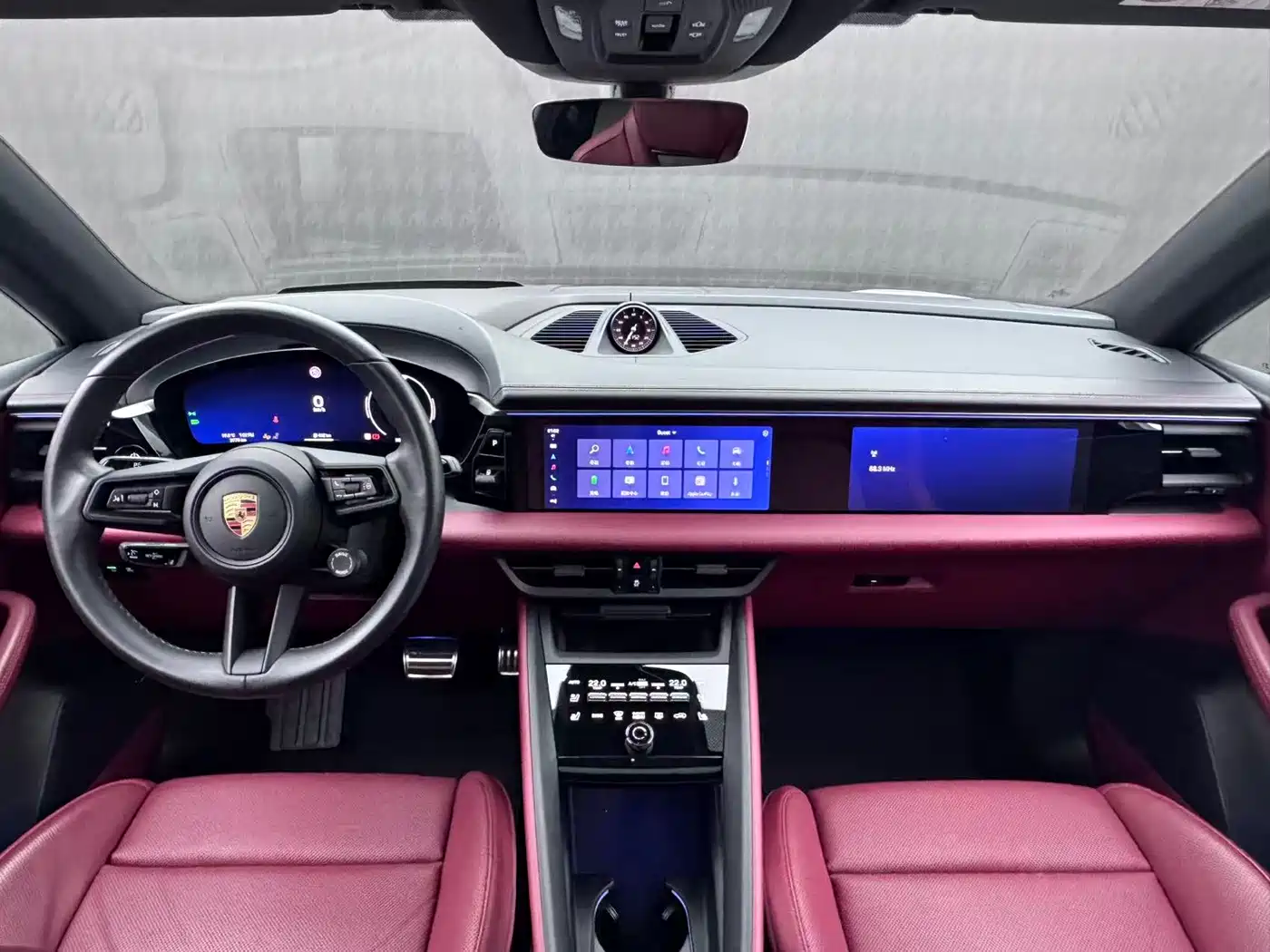 PORSCHE MACAN NEW ENERGY