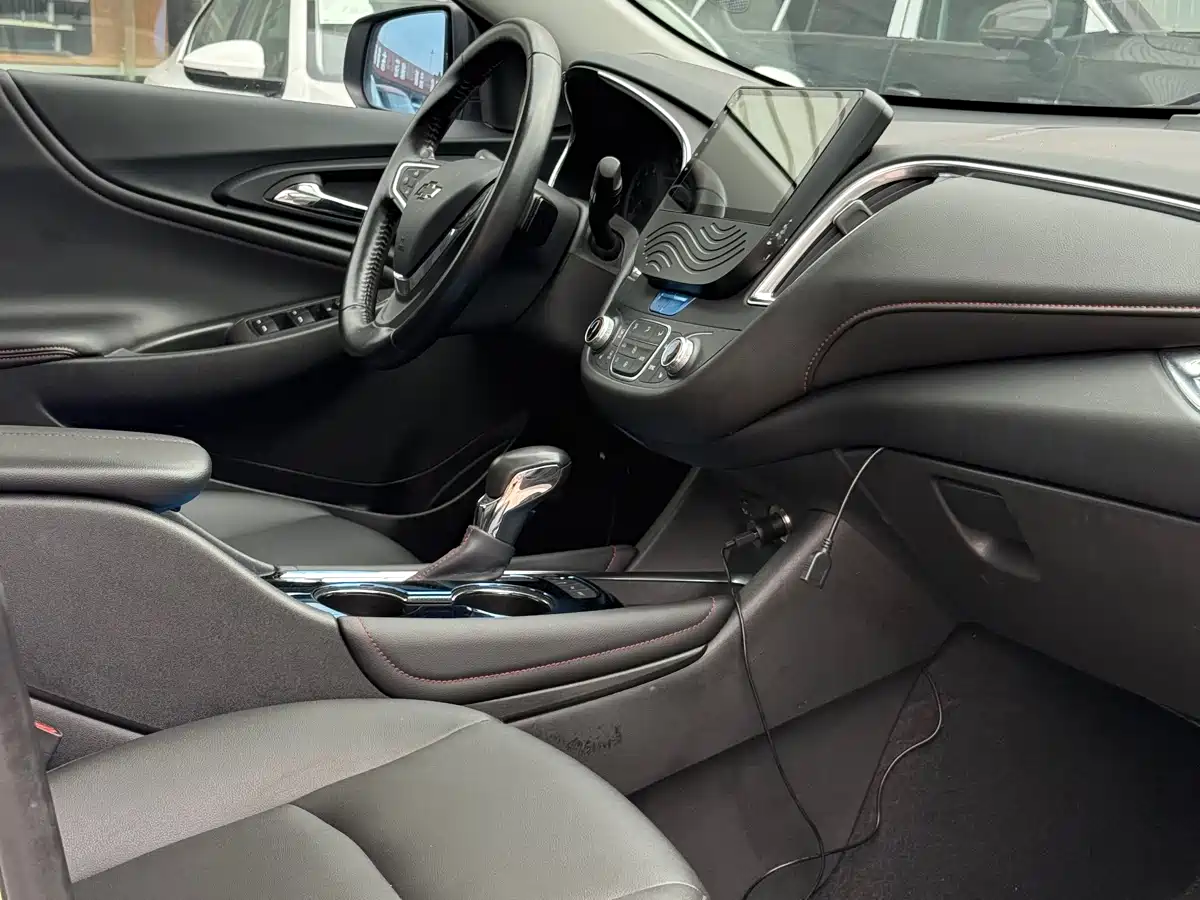 CHEVROLET MAI RUIBAO XL