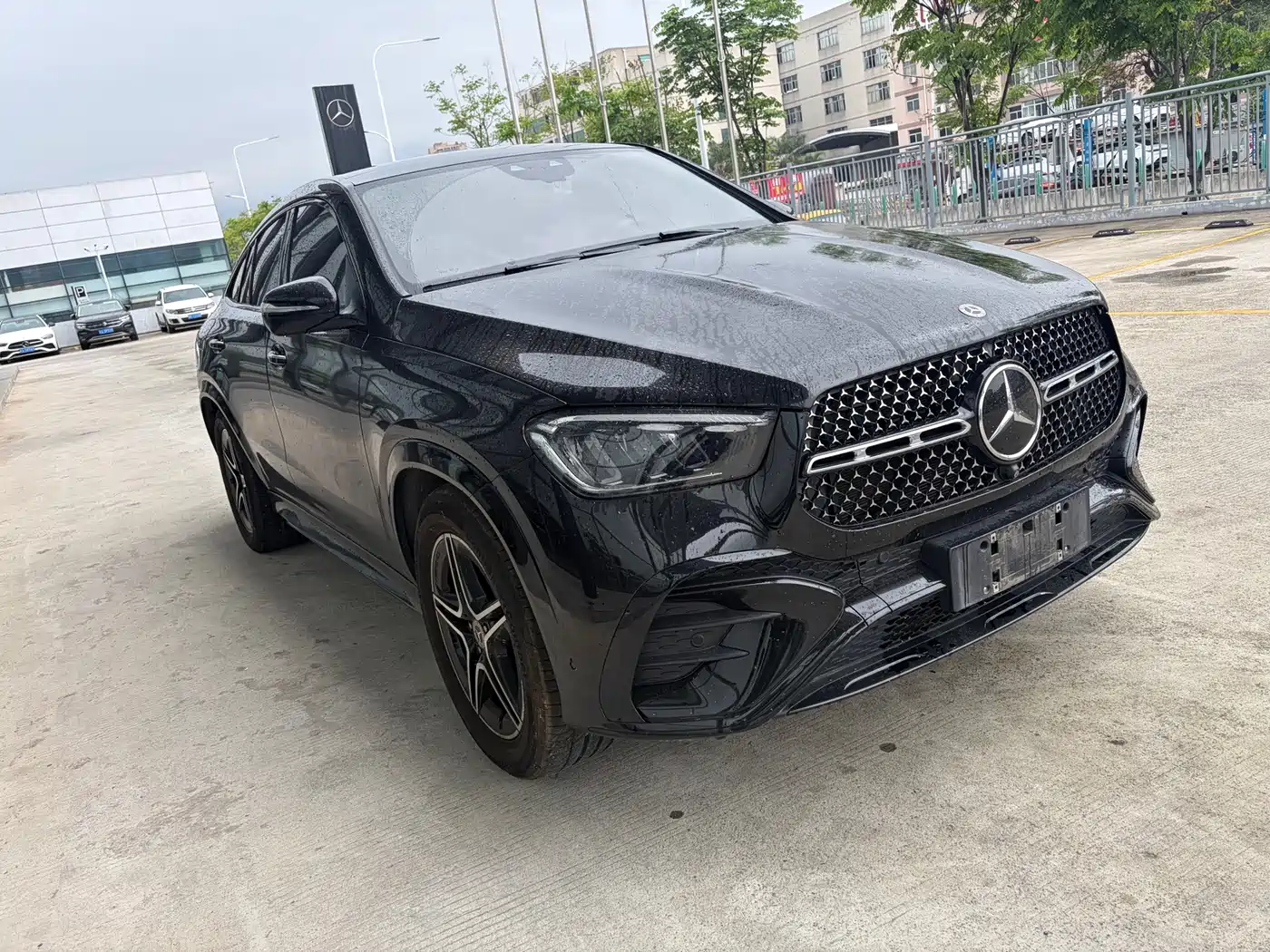 Mercedes-Benz GLE Coupe 2023 GLE 450 4MATIC Coupe SUV Fashion фото 2