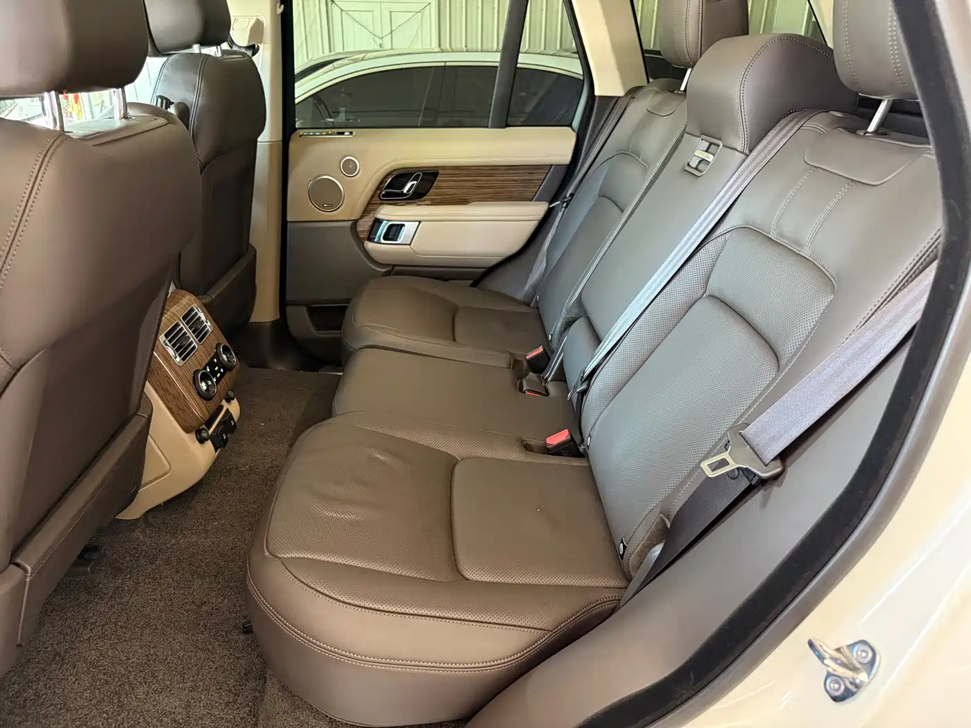 Land Rover Range Rover 2019 3.0 SCV6 Heritage Edition фото 10