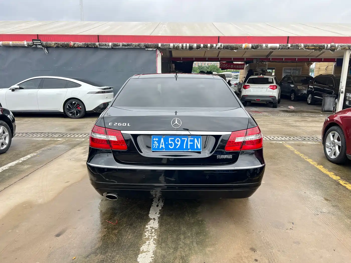 Photo 20 - Mercedes-Benz E-Class
