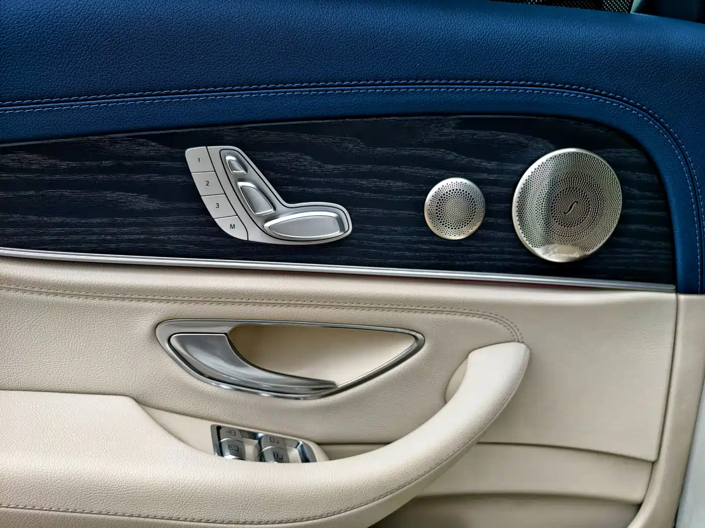 Mercedes-Benz E-Class 2023 Facelift E 300 L Sport Luxury фото 26