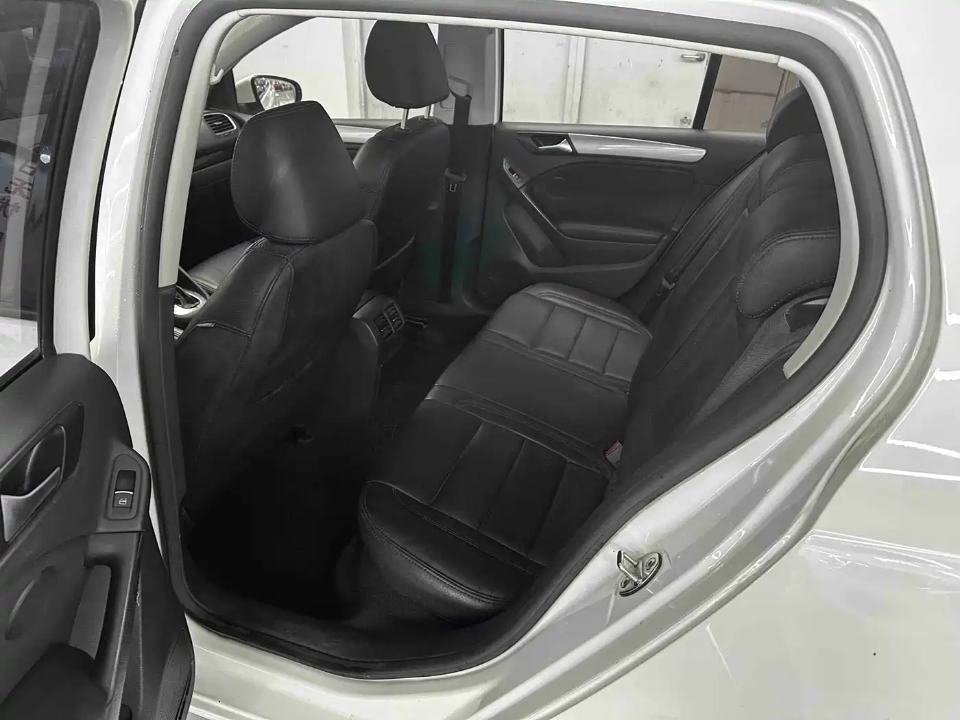 Volkswagen Golf 2012 1.4TSI Automatic Comfort фото 5
