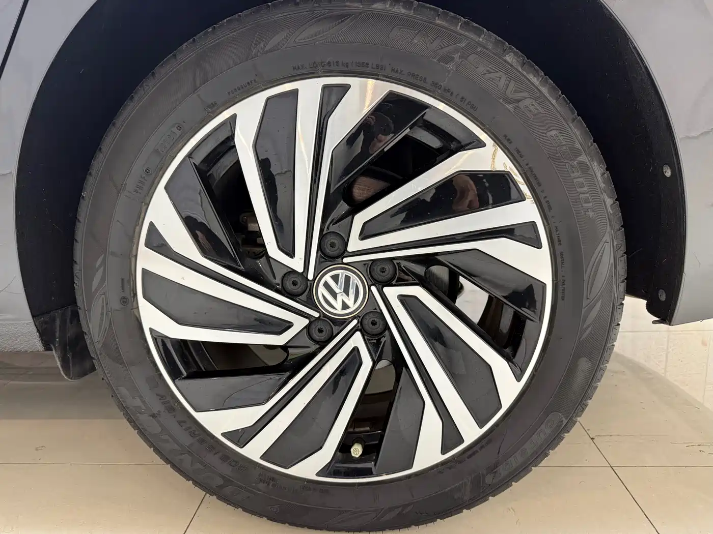 Volkswagen Sagitar 2021 280TSI DSG Surpassing Edition фото 19