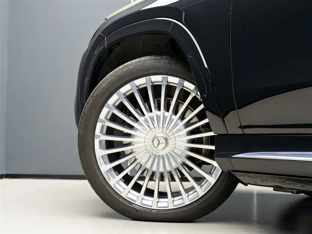 MERCEDES-BENZ MAYBACH GLS