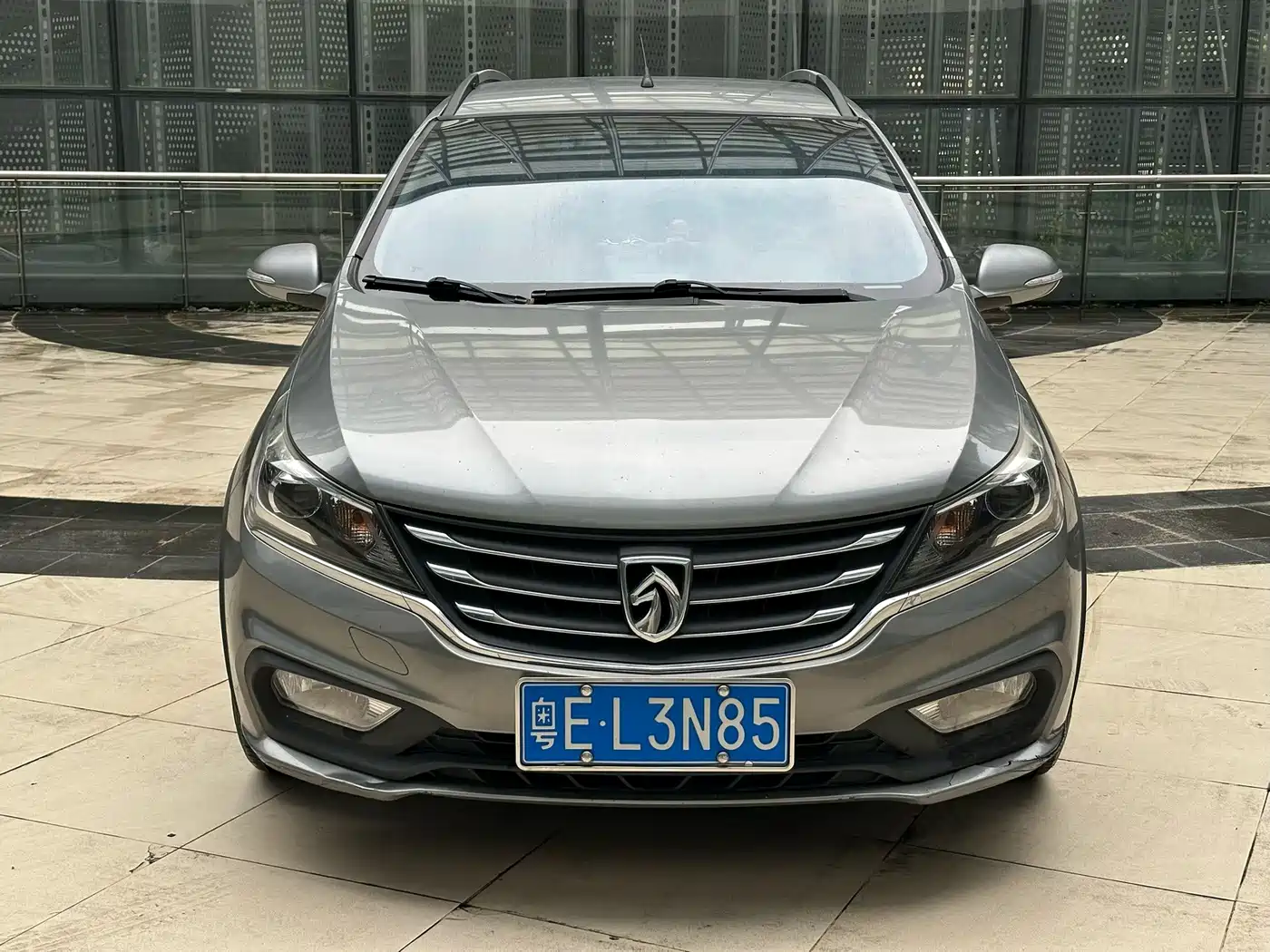 Baojun 310W 2017 2017 1.5L Manual Fashion Edition (China V)