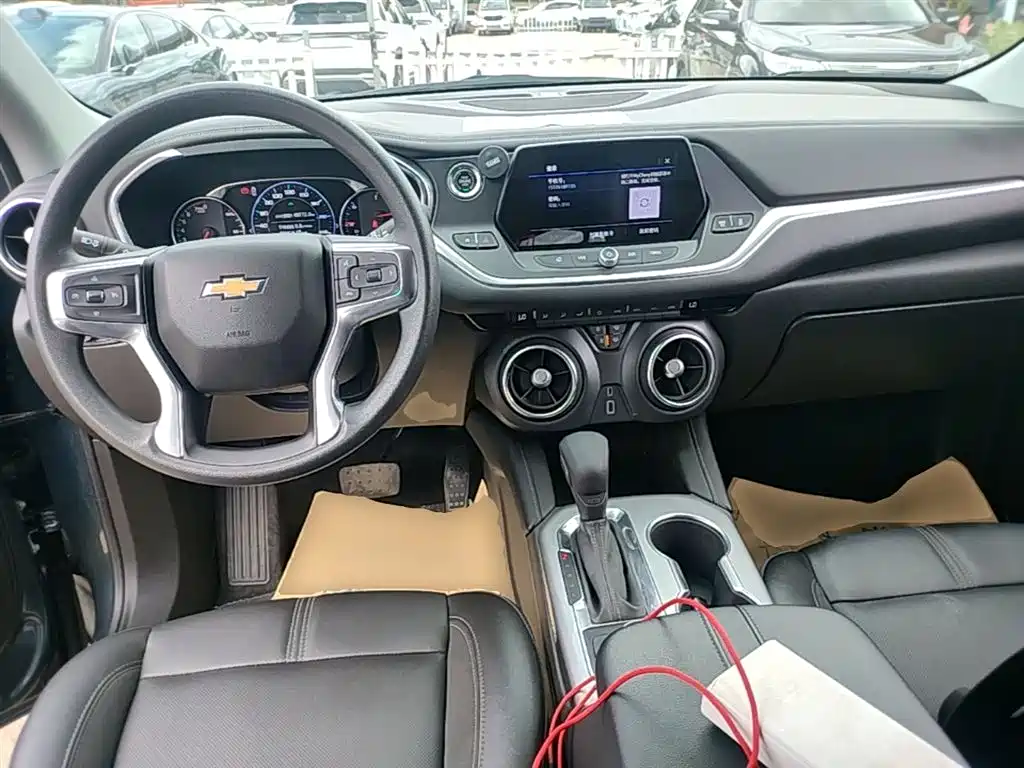 Chevrolet Trailblazer 2022 Mild Hybrid 650T 7-seater Style Edition фото 10
