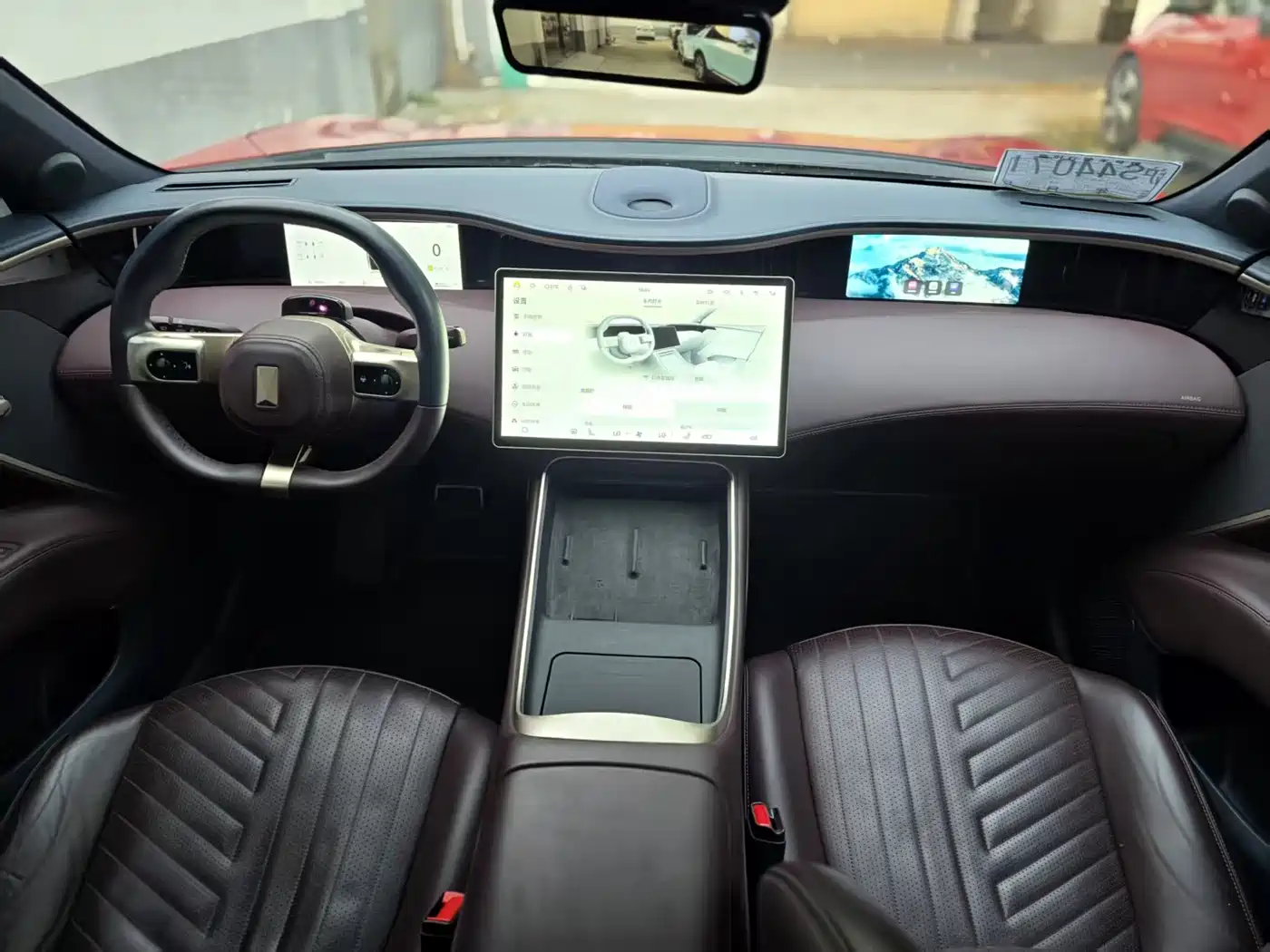 Avatr 11 2022 Long Range Dual Motor Luxury Edition 5-seater фото 6