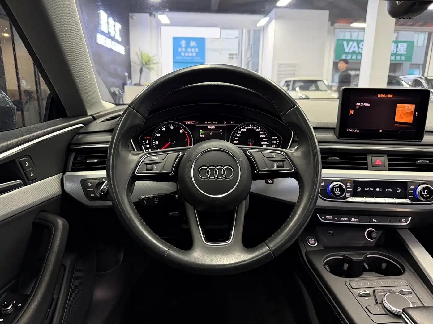 Audi A5 (Import) 2017 Coupe 40 TFSI Style фото 8
