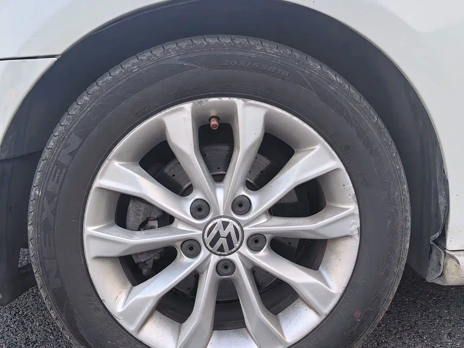 Фото 5 - Volkswagen Golf
