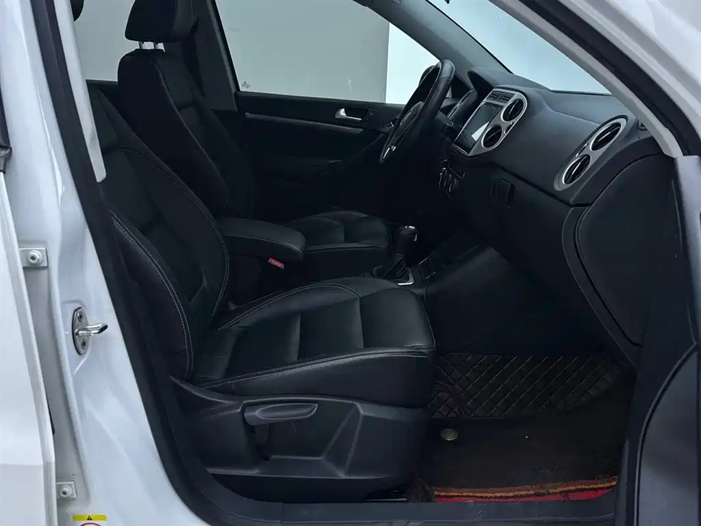 Volkswagen Tiguan 2016 280TSI Automatic 2WD Silk Road Comfort фото 17
