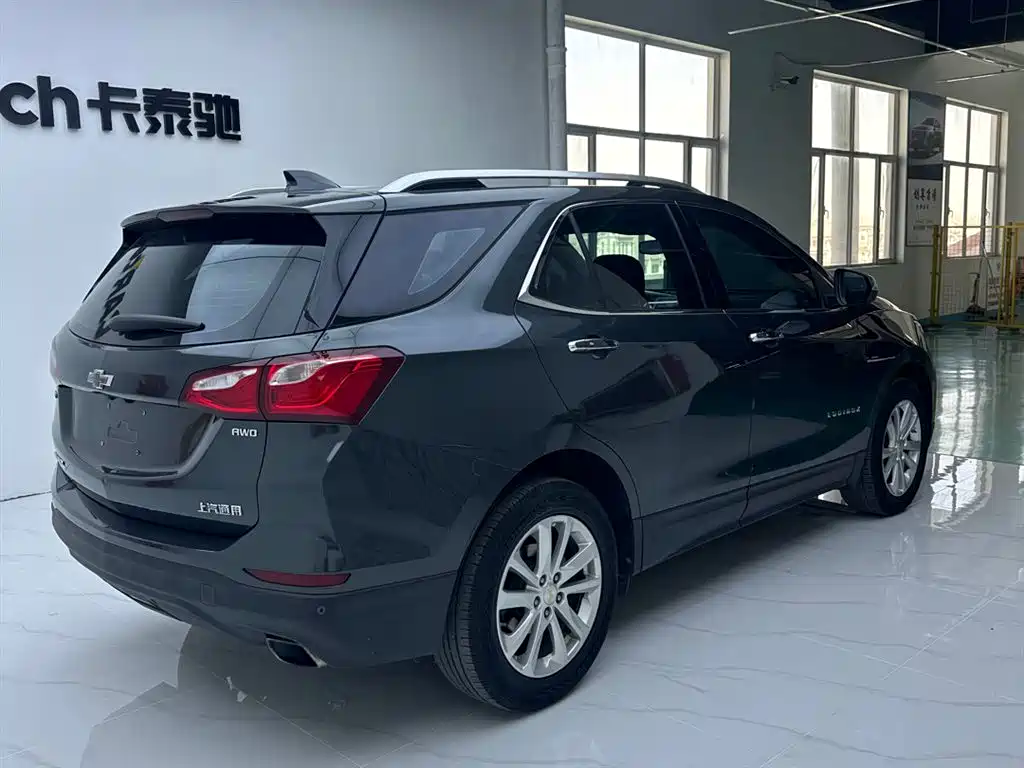 Chevrolet Equinox 2018 550T Automatic 4WD Guardian Edition фото 5