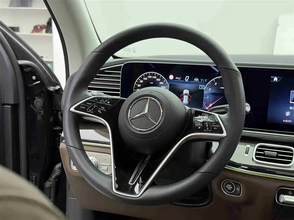 MERCEDES-BENZ GLE
