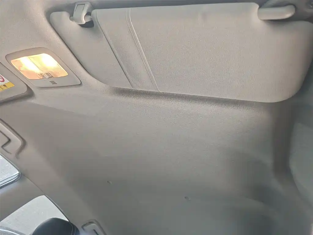 Toyota YARiS L Zhi Xuan 2019 1.5E CVT MeiDong Edition China VI фото 18