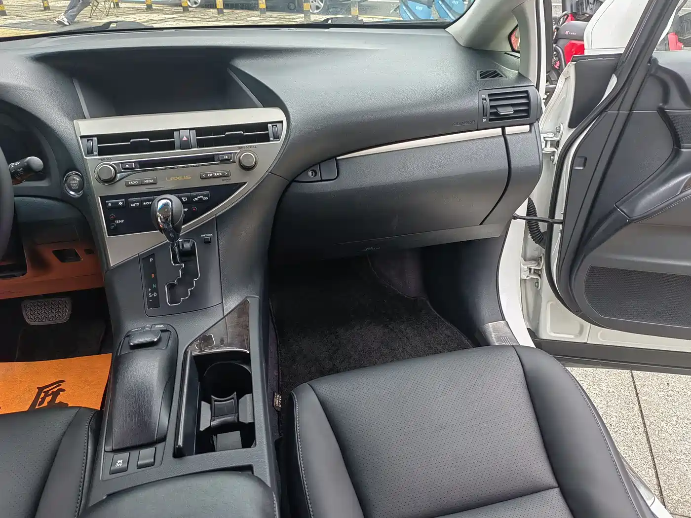 Lexus RX Classic 2013 Model 270 Luxury фото 13