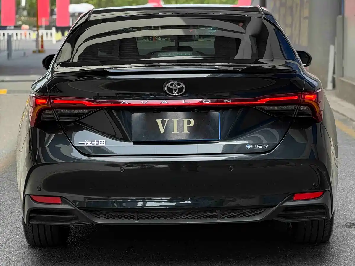 Toyota Avalon 2024 Model Hybrid 2.0L Premium Selection Edition фото 5