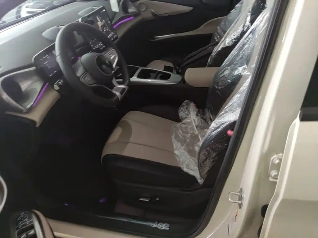 BYD Dolphin 2026 2025 Smart Drive Edition 420km Freedom Version