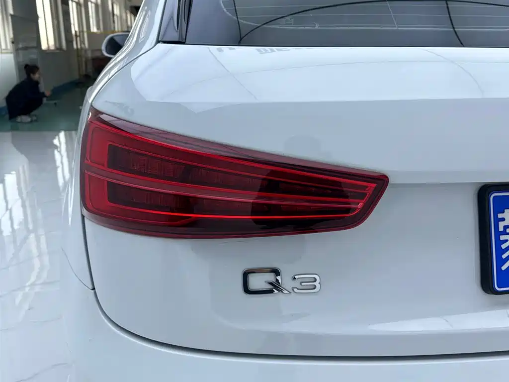 Audi Q3 2018 30th Anniversary Edition 30 TFSI Fashion фото 10