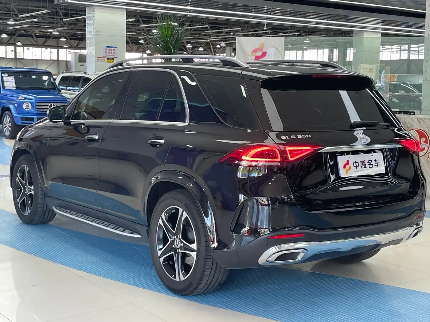 Mercedes-Benz GLE 2023 GLE 350 4MATIC Fashion фото 3
