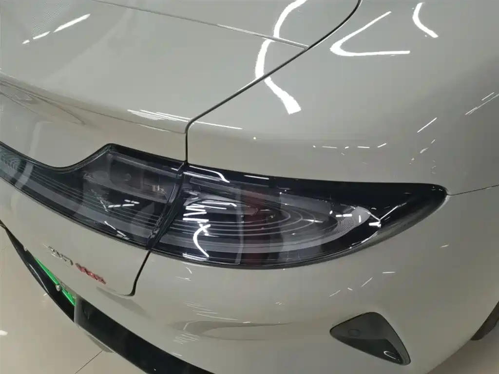Xiaomi Auto Xiaomi SU7 2024 AWD Max Founder's Edition фото 8