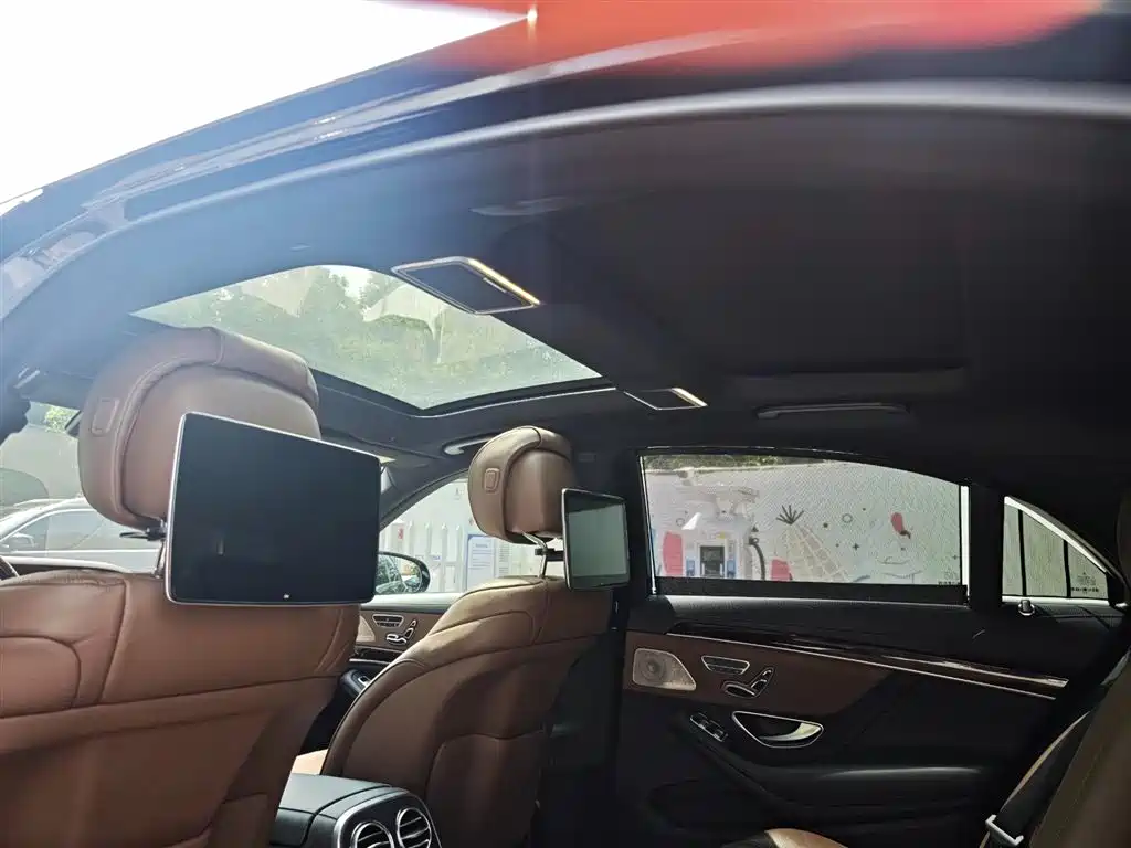 Mercedes-Benz S-Class 2019 S 350 L Premium Ultimate Edition фото 5