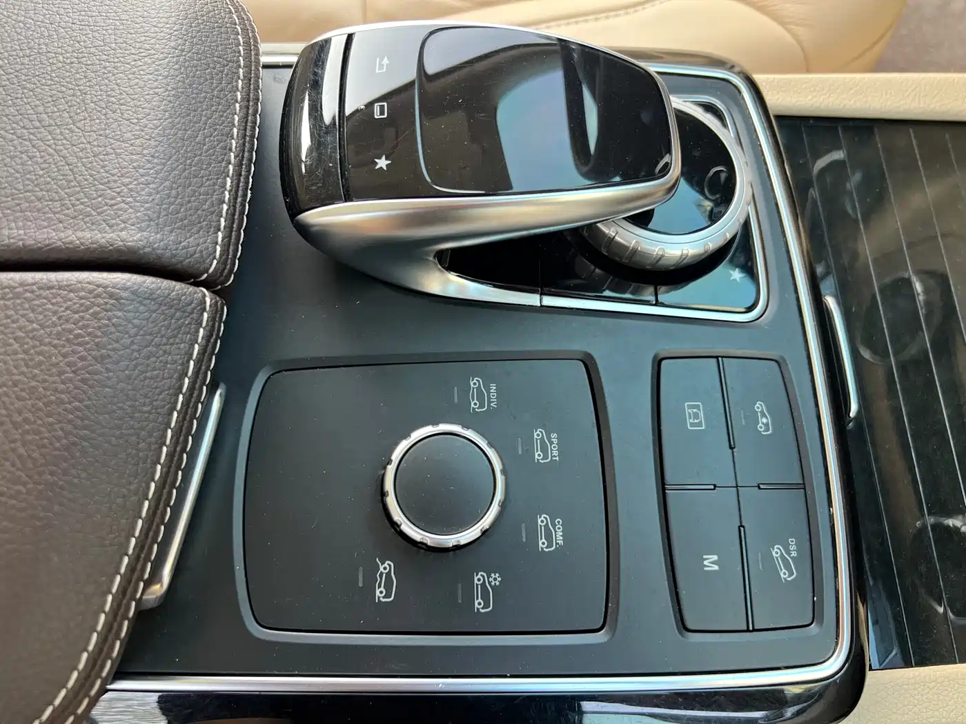Mercedes-Benz GLE 2016 GLE 400 4MATIC фото 17