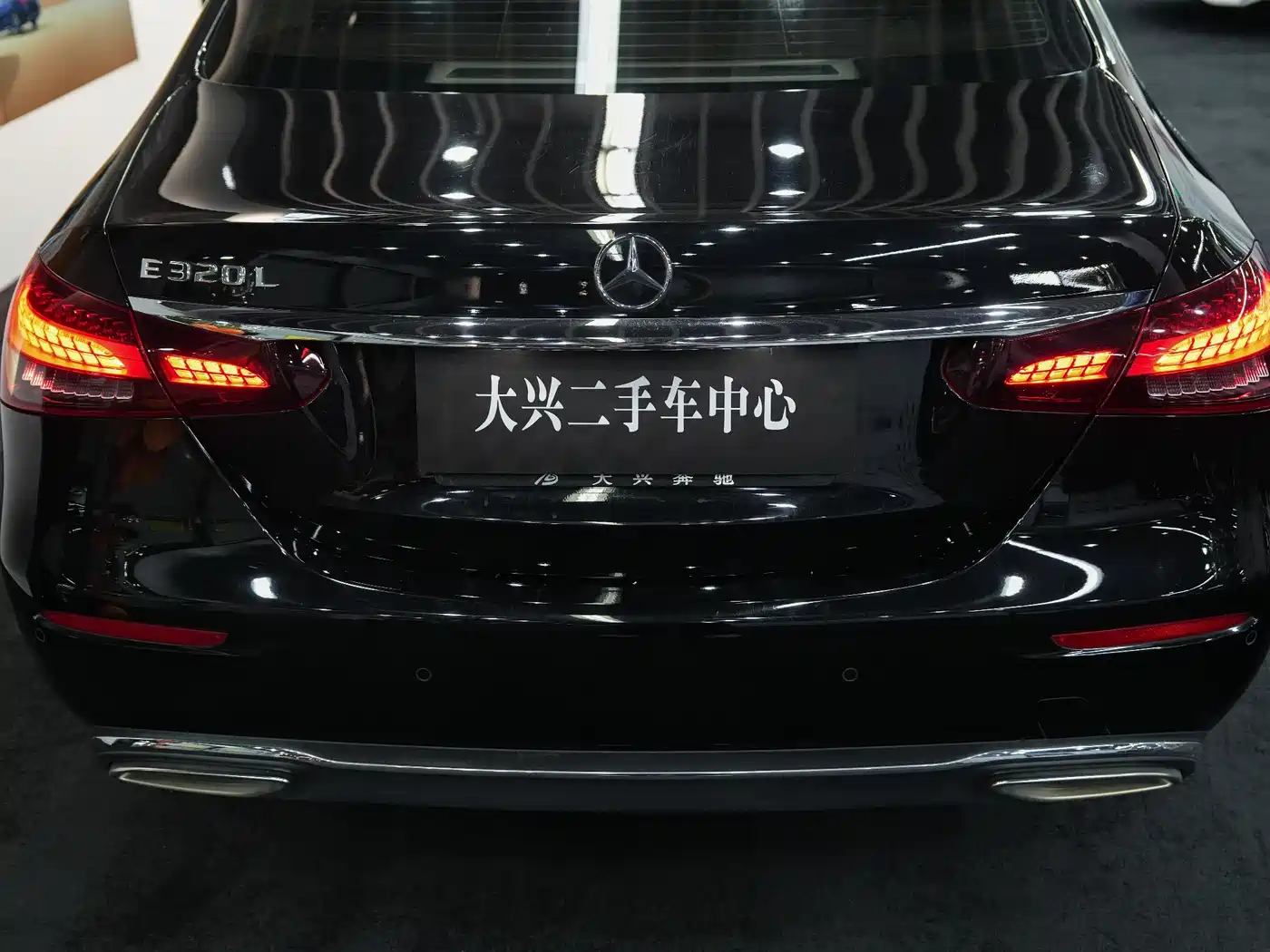 Mercedes-Benz E-Class 2022 E 260 L фото 7