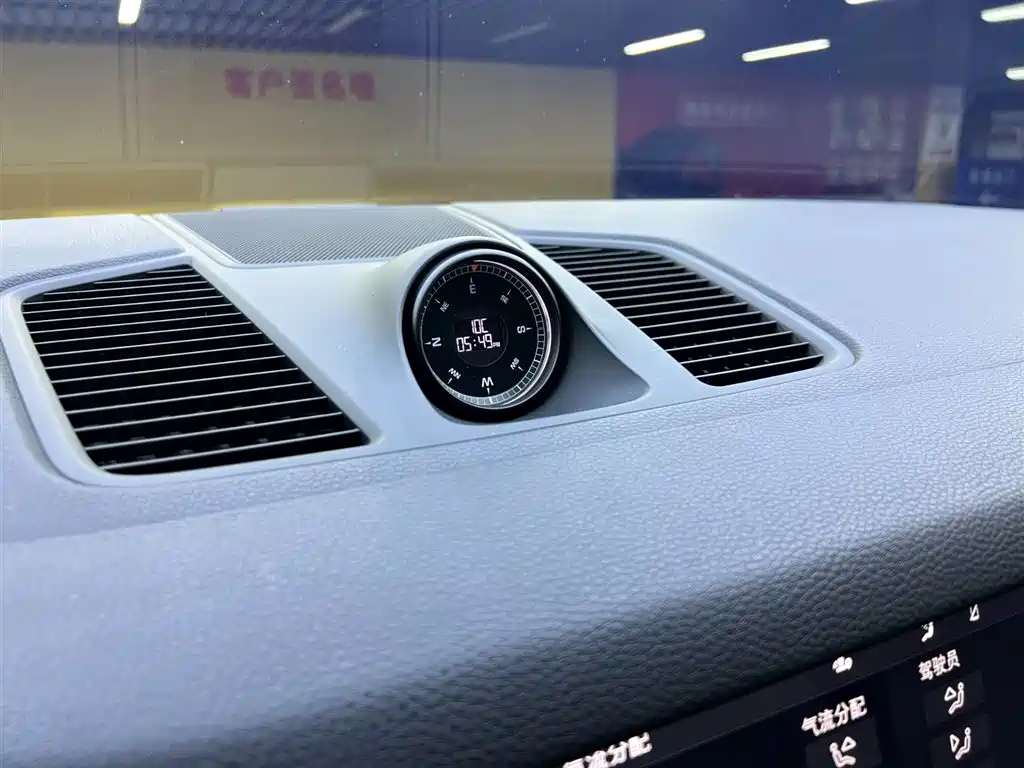Porsche Cayenne 2019 Cayenne 3.0T фото 20