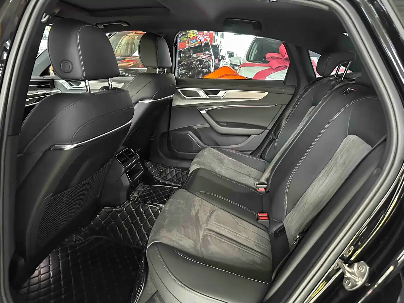 Audi A6L 2023 40 TFSI Luxury Dynamic фото 7