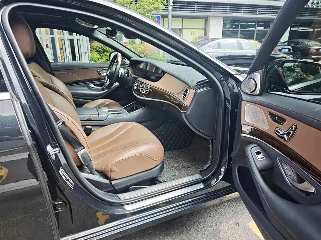 Mercedes-Benz S-Class 2019 S 350 L Premium Ultimate Edition фото 11