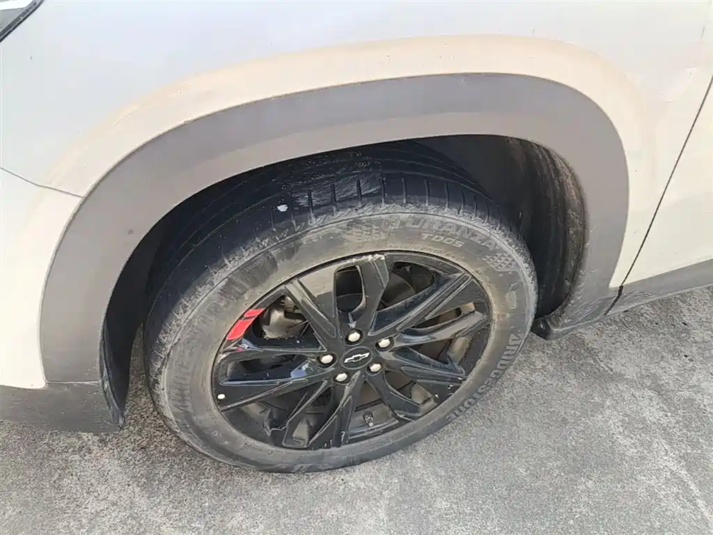 Chevrolet Trax 2019 Redline 325T Auto Fun Edition China VI фото 23