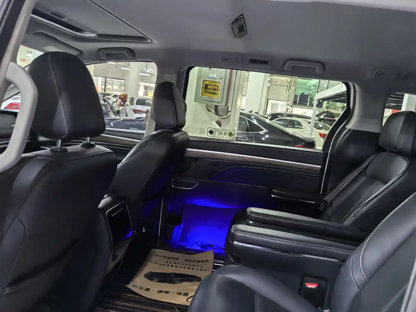 GAC Trumpchi Trumpchi M8 2021 Leading Show Series 390T Luxury Edition фото 6