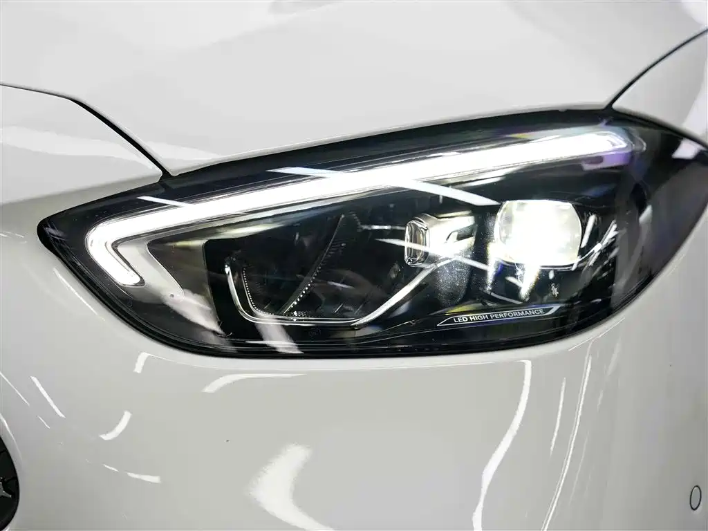 Mercedes-Benz C-Class 2026 C 200 L Sport фото 12