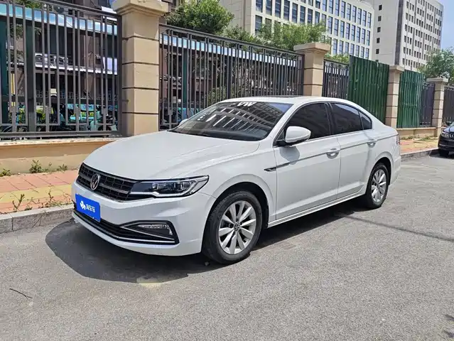 Volkswagen Bora 2022
