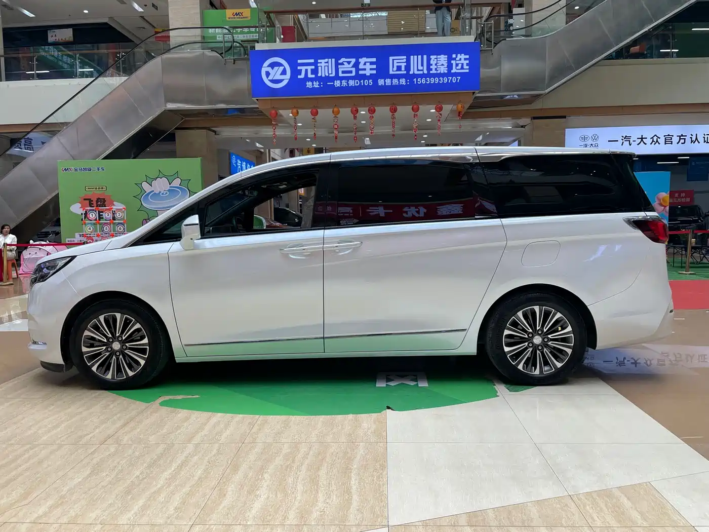 Buick GL8 2022 ES Landmark 653T Flagship фото 5