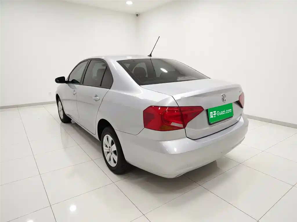 Volkswagen Jetta 2017 1.5L Manual Fashion фото 4