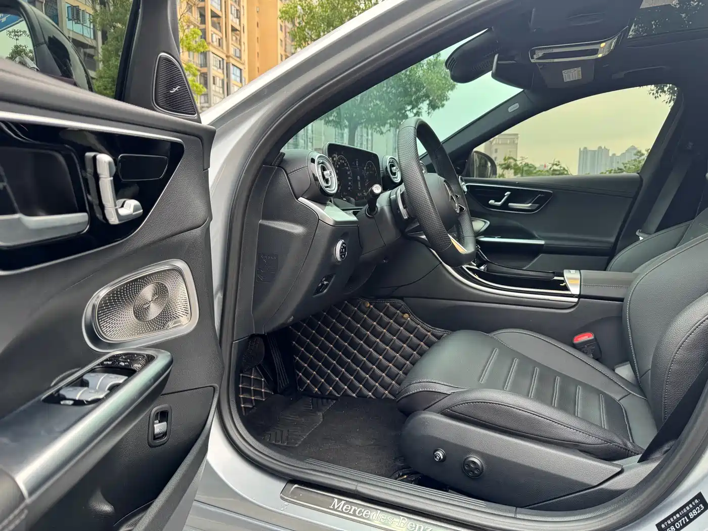Mercedes-Benz C-Class 2023 Facelift C 260 L Night Sport Edition фото 11