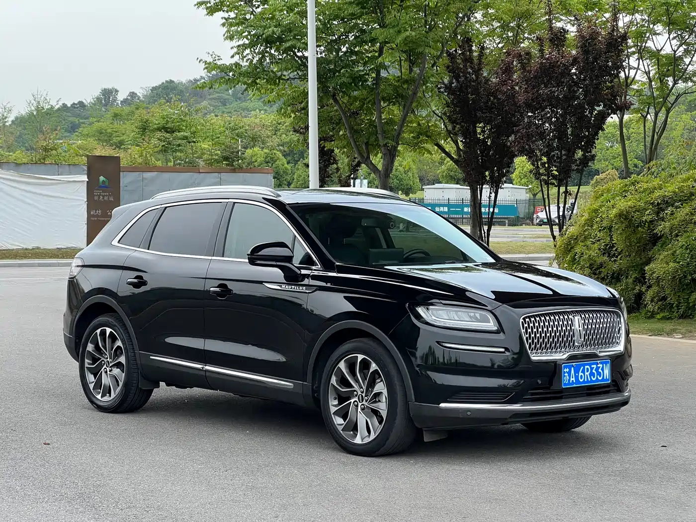 LINCOLN NAVIGATOR