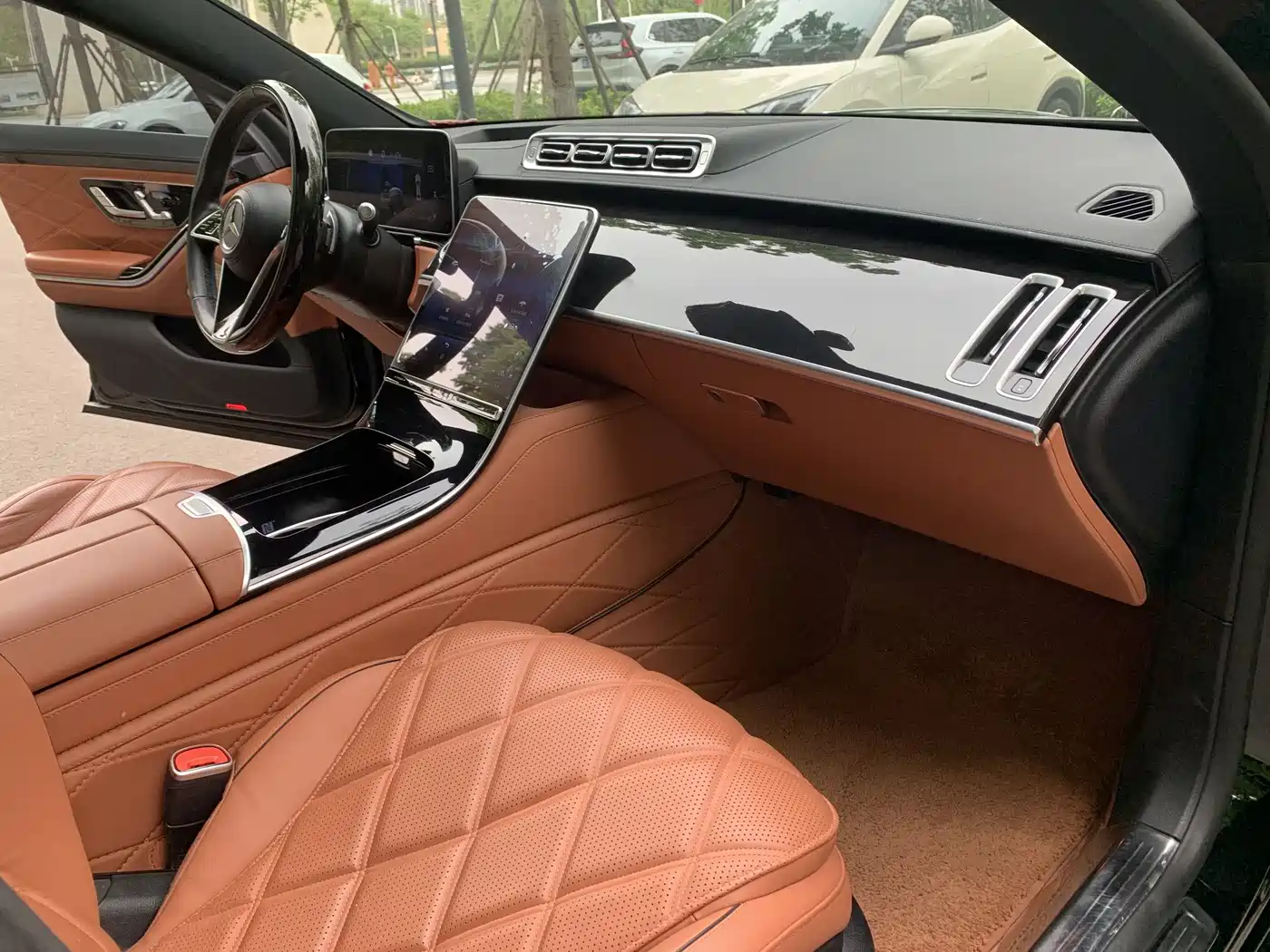 Mercedes-Benz Maybach S-Class 2024 S 480 4MATIC фото 16
