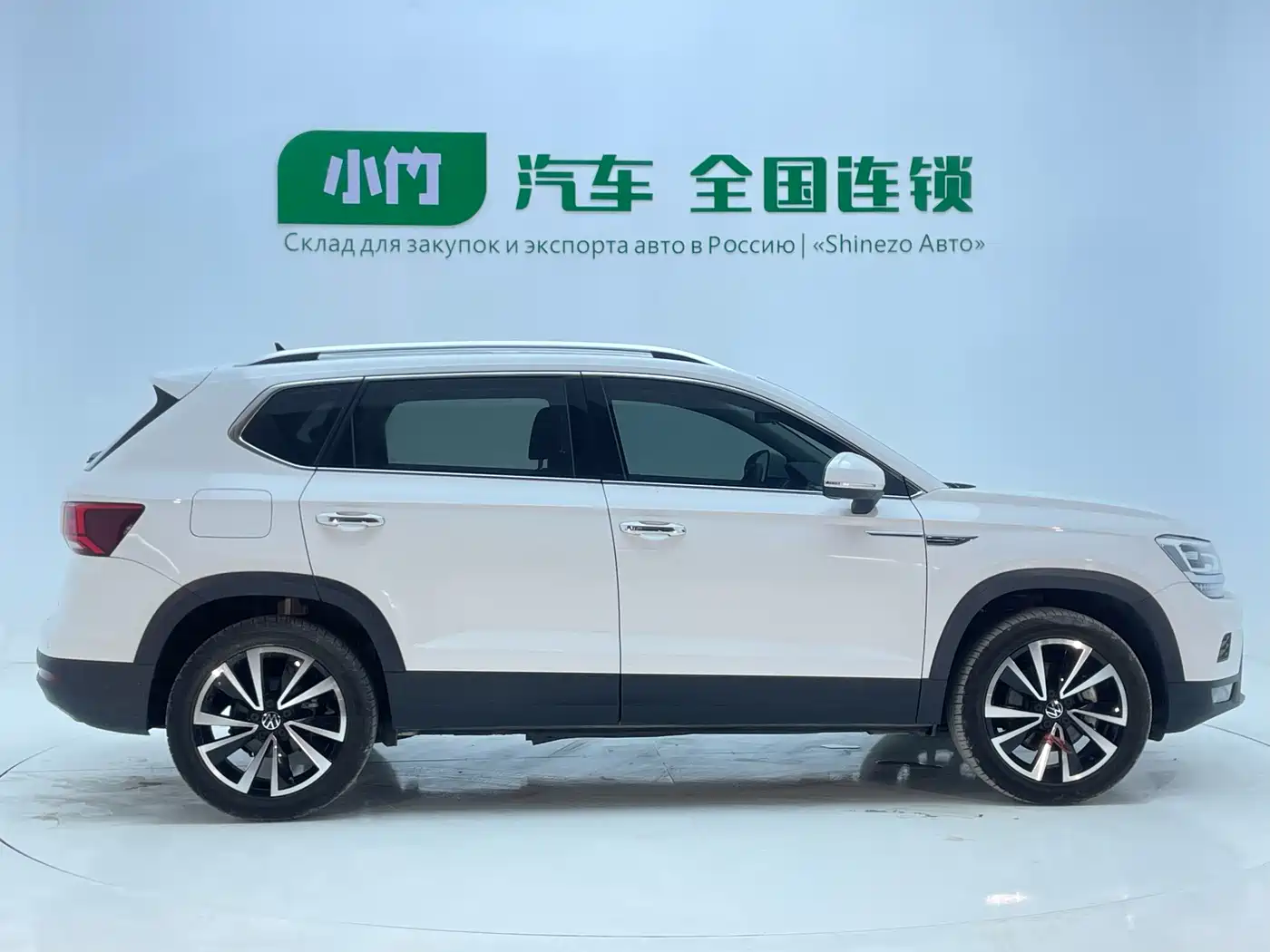 Volkswagen Tharu 2022 280TSI FWD Luxury Edition фото 7