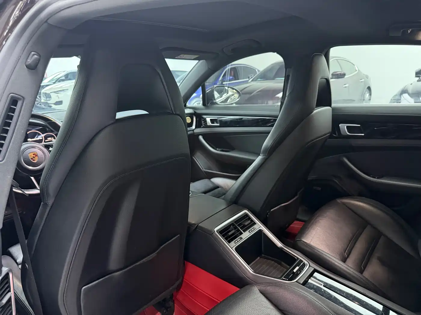Porsche Panamera 2017 Panamera 3.0T фото 8